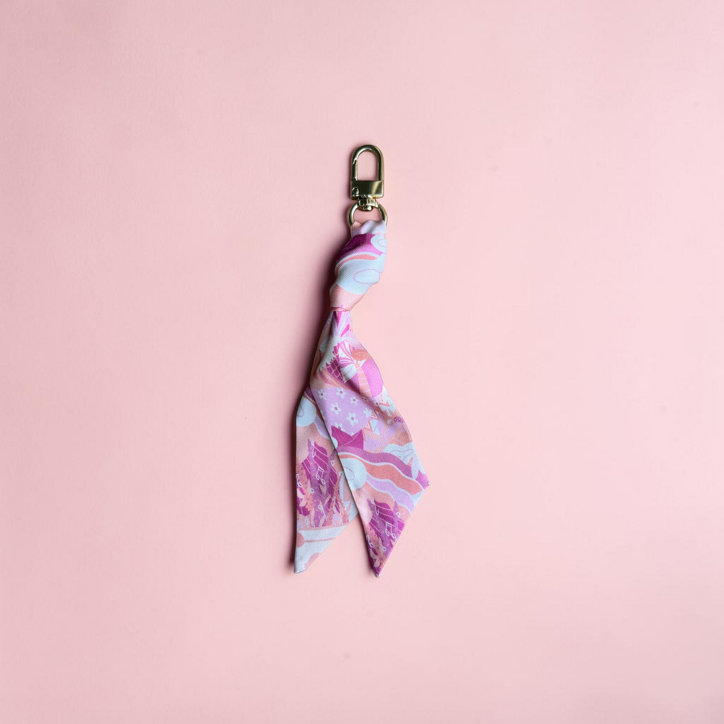 Athbah keyring scarf